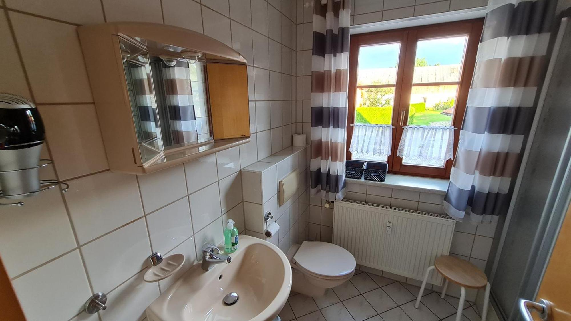 Gaestehaus Gertraud Neualbenreuth Exteriör bild